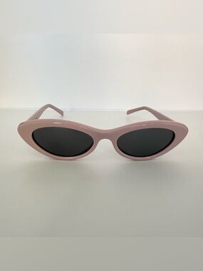NEW!! Celine pink sunglasses cat eye CL40184U 72A Authentic